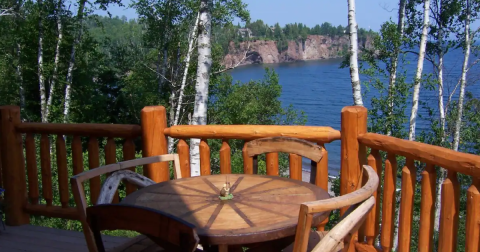 You Won't Believe The Views You'll Find At This Incredible Airbnb In Minnesota